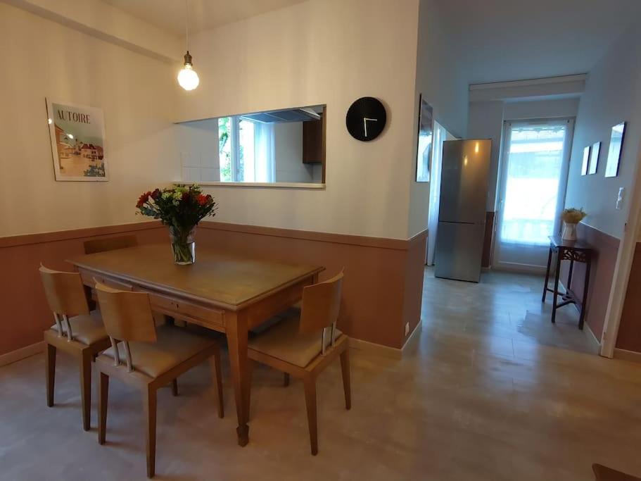 Grand Appartement Avec Jardin Bretenoux Eksteriør bilde